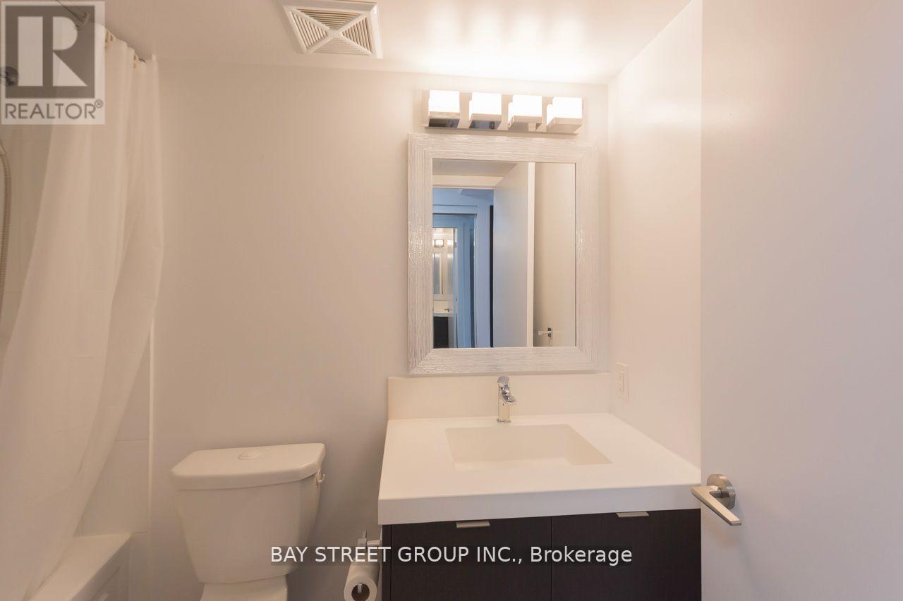 1706 - 365 Church Street, Toronto, Ontario  M5B 1Z9 - Photo 17 - C12487382