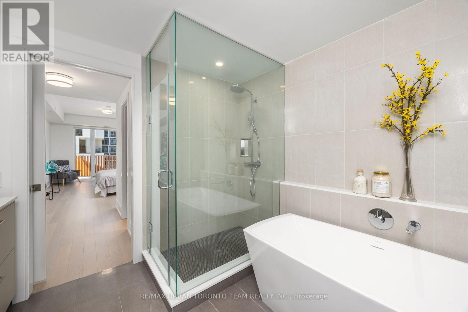 415 - 155 Merchants' Wharf, Toronto (Waterfront Communities), Ontario  M5A 0Y4 - Photo 24 - C12487433