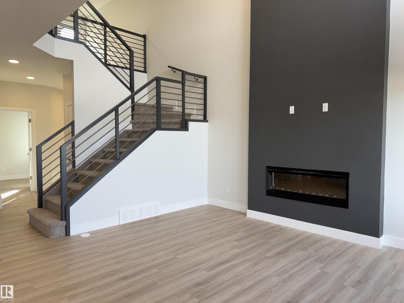 3316 Roy Brown Wy Nw, Edmonton, Alberta  T5E 6Z9 - Photo 3 - E4449599