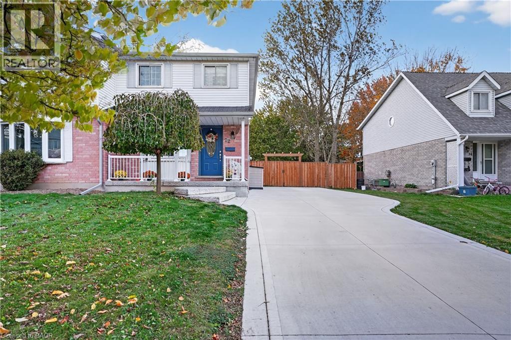 22 CAPRICE Court, Kitchener, Ontario
