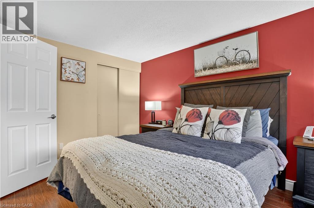 22 Caprice Court, Kitchener, Ontario  N2M 5M2 - Photo 32 - 40783927