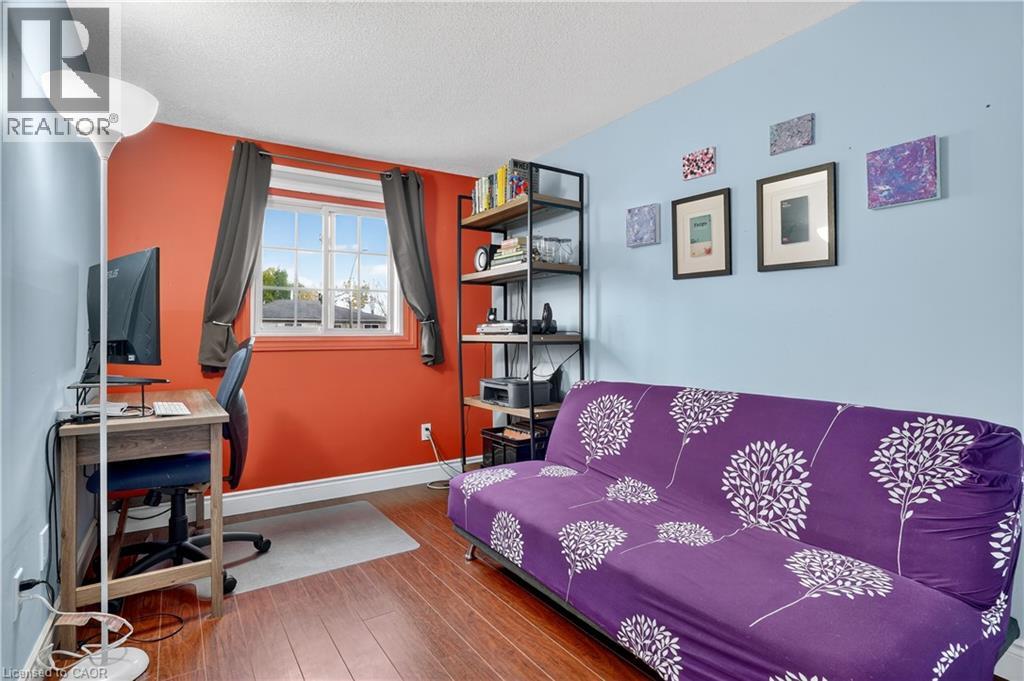 22 Caprice Court, Kitchener, Ontario  N2M 5M2 - Photo 35 - 40783927