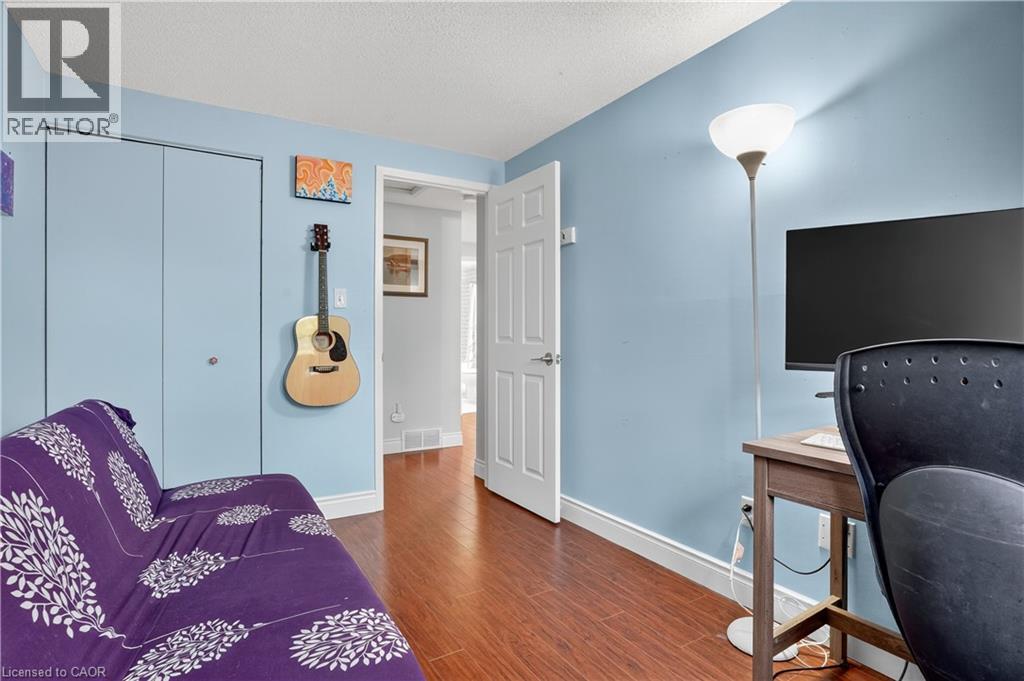 22 Caprice Court, Kitchener, Ontario  N2M 5M2 - Photo 36 - 40783927