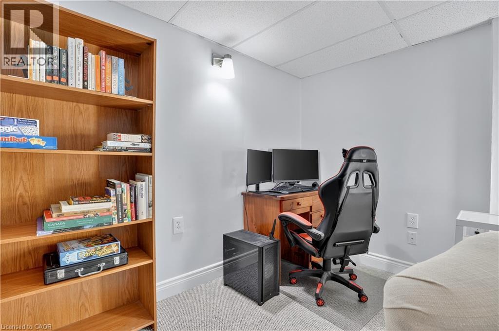 22 Caprice Court, Kitchener, Ontario  N2M 5M2 - Photo 43 - 40783927