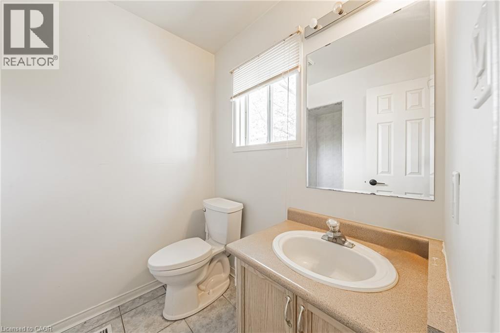 487 Taylor Crescent, Burlington, Ontario  L7L 6G2 - Photo 17 - 40783921