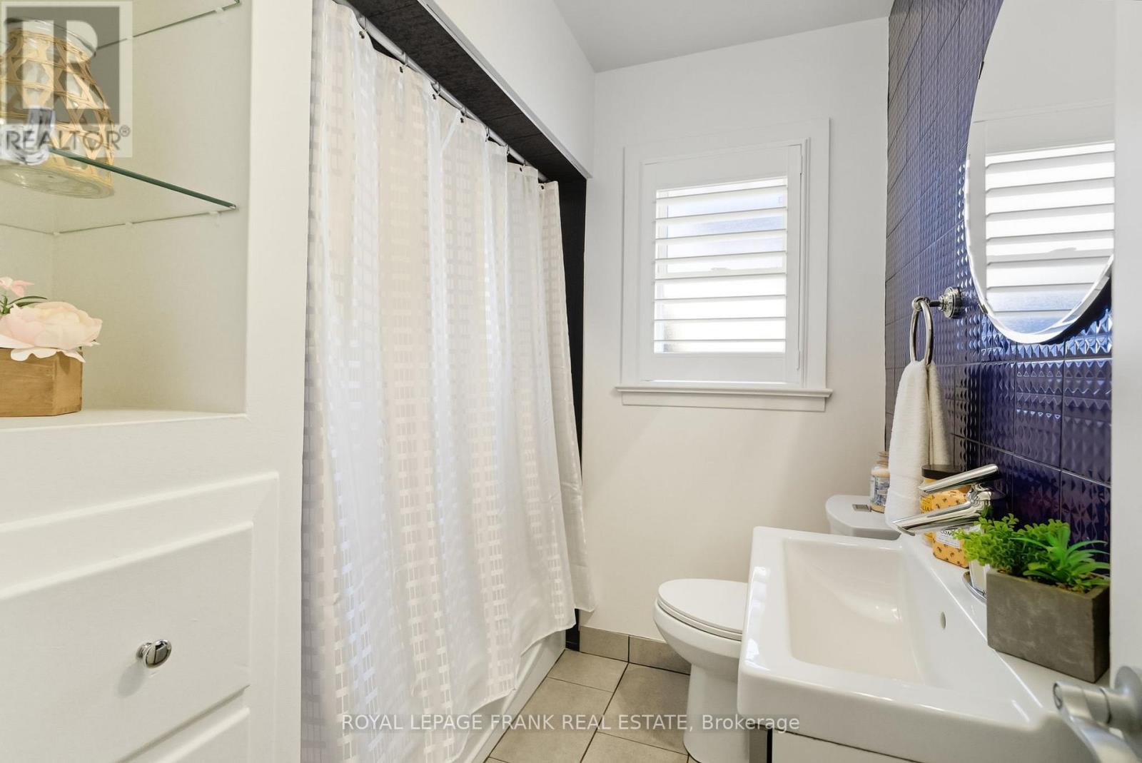 131 Jones Avenue, Oshawa (Centennial), Ontario  L1G 3A3 - Photo 24 - E12487521