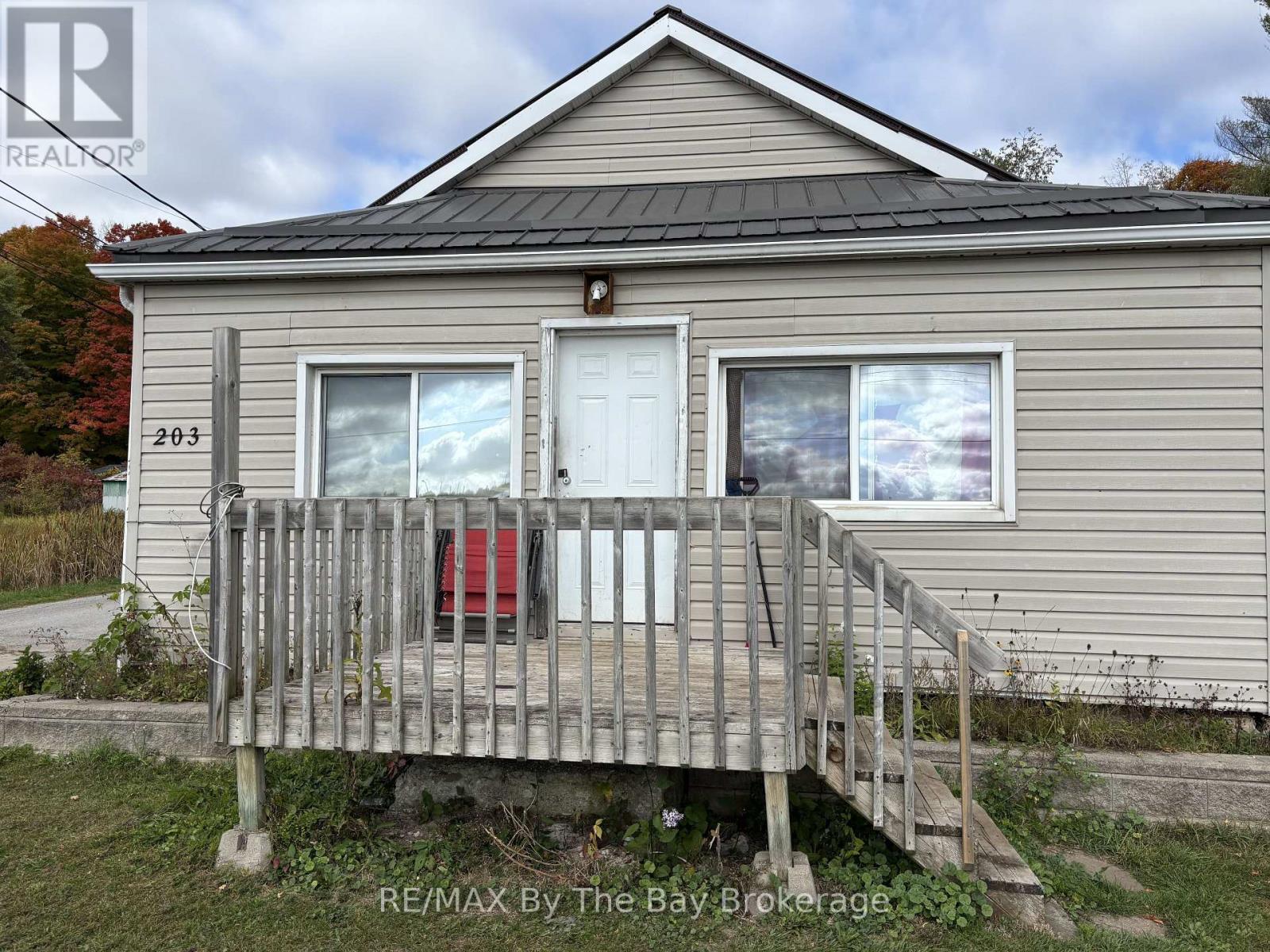 203 Gianetto Drive, Midland, Ontario  L4R 5J4 - Photo 7 - S12487469