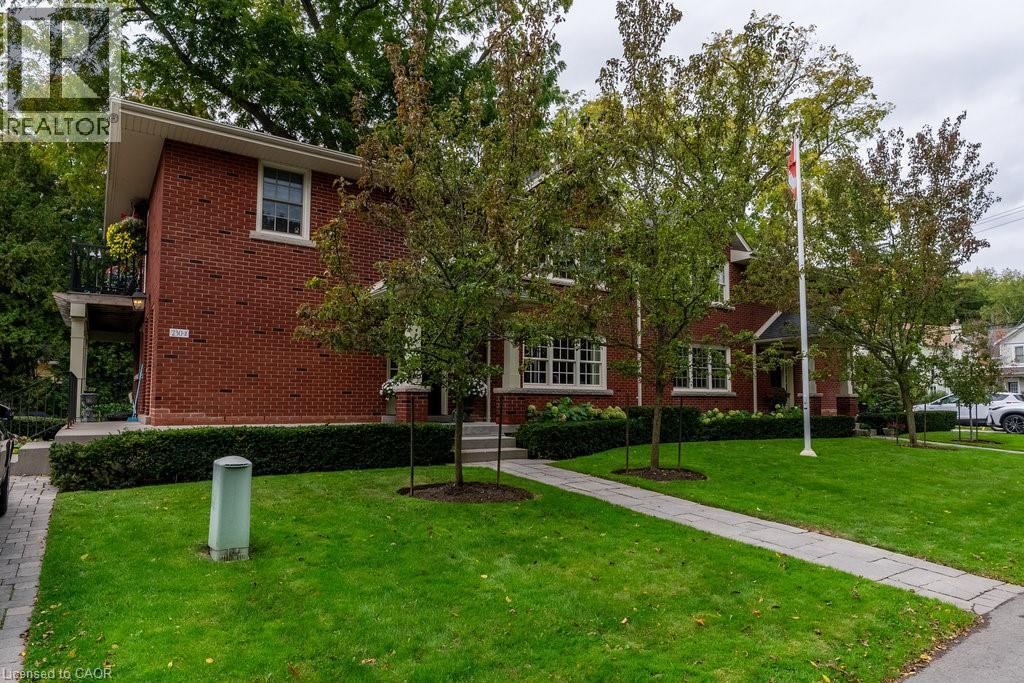 232 St. Paul Street, Burlington, Ontario  L7R 3J6 - Photo 3 - 40777865