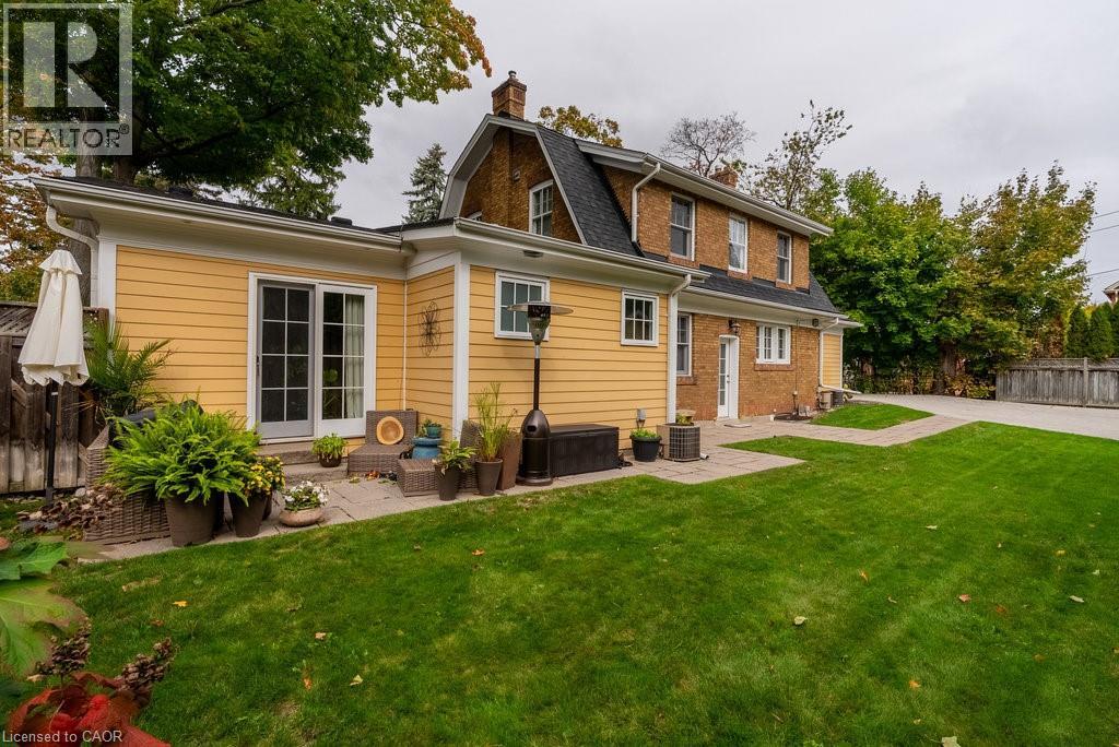 2080 Caroline Street, Burlington, Ontario  L7R 1L5 - Photo 4 - 40777862