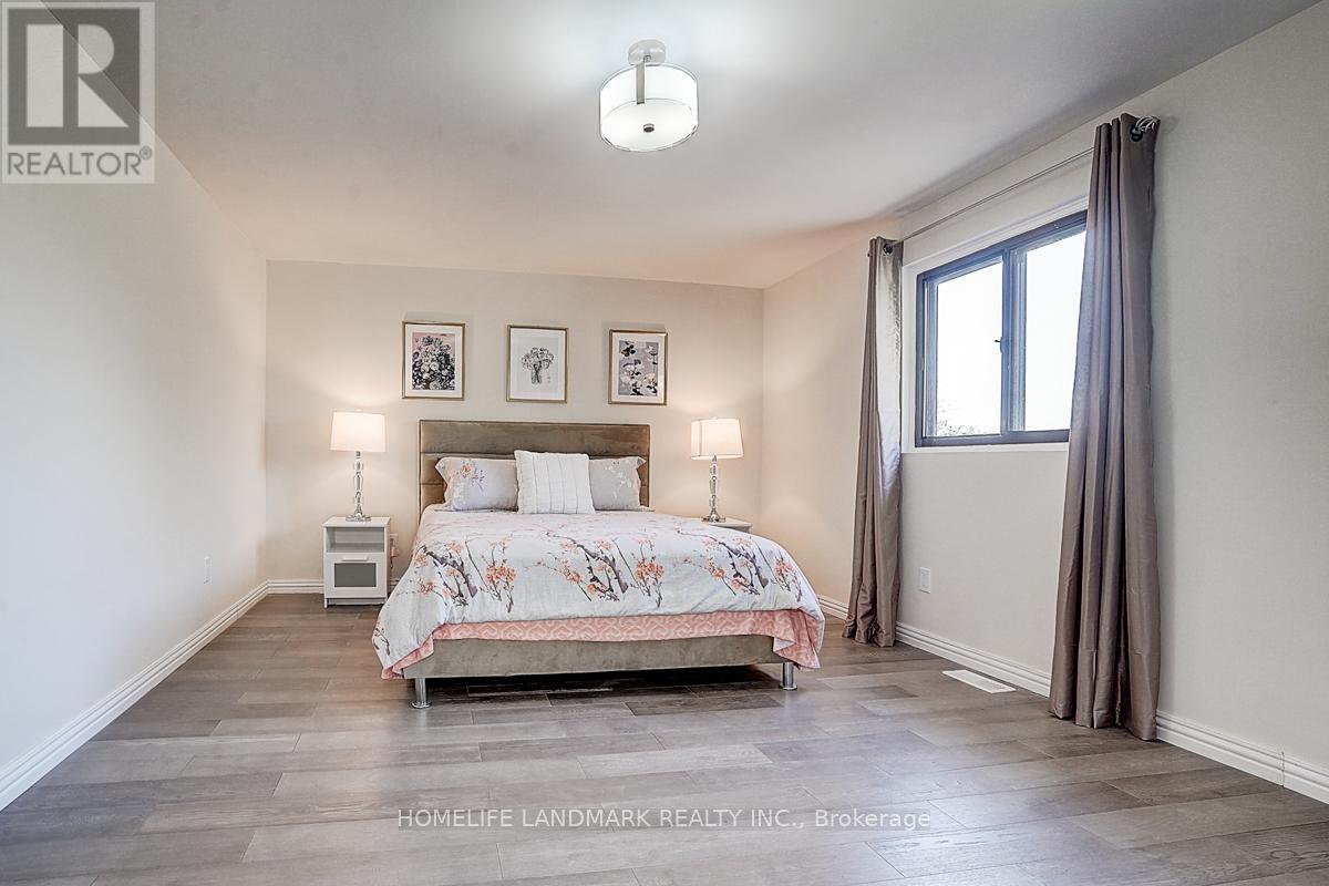 49 Grenbeck Drive, Toronto, Ontario  M1V 2H5 - Photo 10 - E12487386