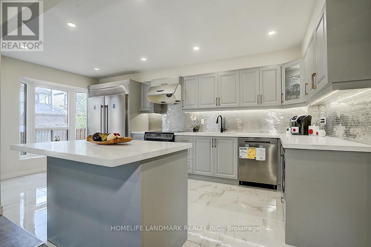 49 Grenbeck Drive, Toronto, Ontario  M1V 2H5 - Photo 6 - E12487386