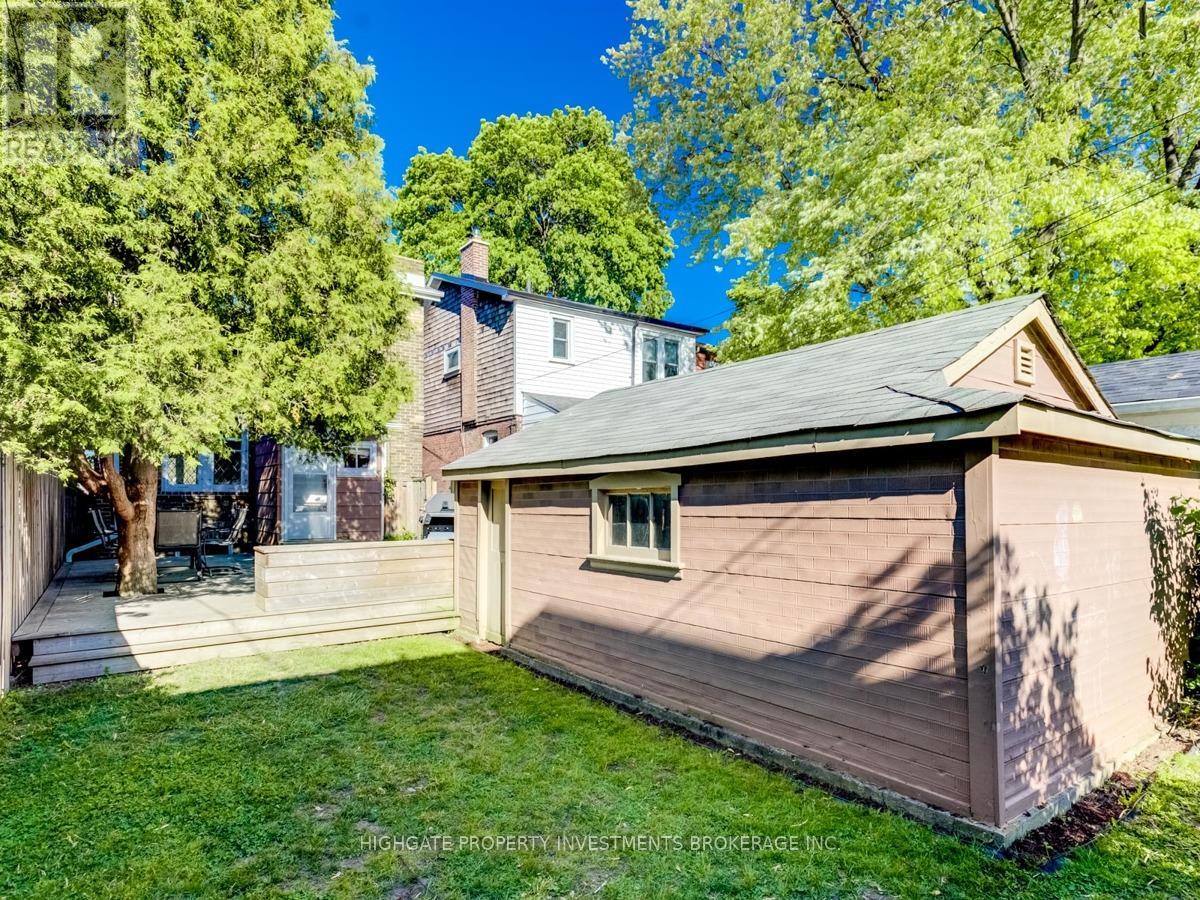 98 Westlake Avenue, Toronto, Ontario  M4C 4R2 - Photo 26 - E12487407