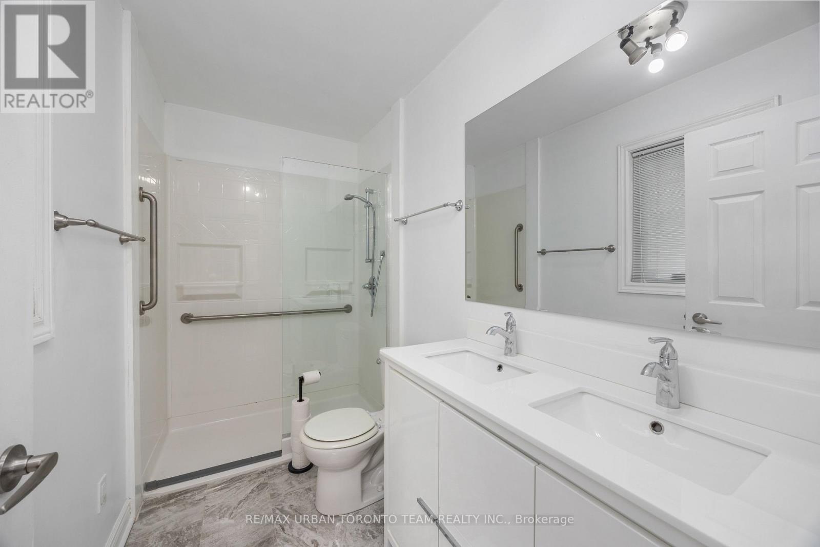 50 Ashland Avenue, Toronto (Woodbine Corridor), Ontario  M4L 1K1 - Photo 20 - E12487451