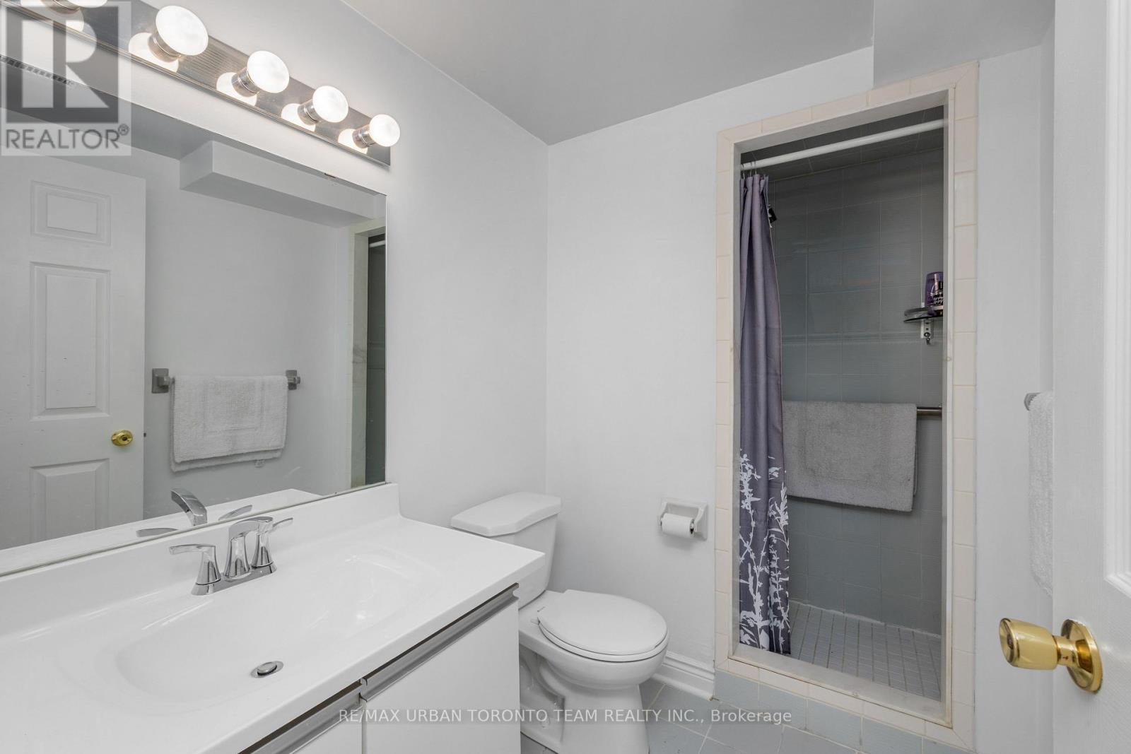 50 Ashland Avenue, Toronto (Woodbine Corridor), Ontario  M4L 1K1 - Photo 30 - E12487451
