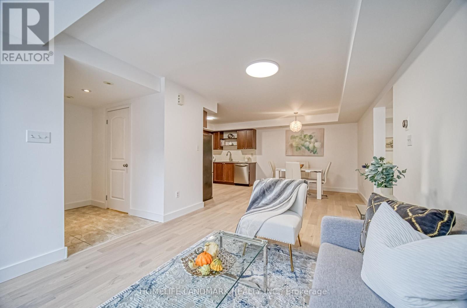 75 Carroll Street, Toronto, Ontario  M4M 3G3 - Photo 9 - E12487463