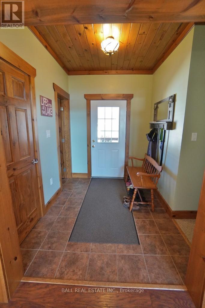 1030 Wapiti Cl Close, Highlands East (Cardiff Ward), Ontario  K0L 2A0 - Photo 19 - X12487605