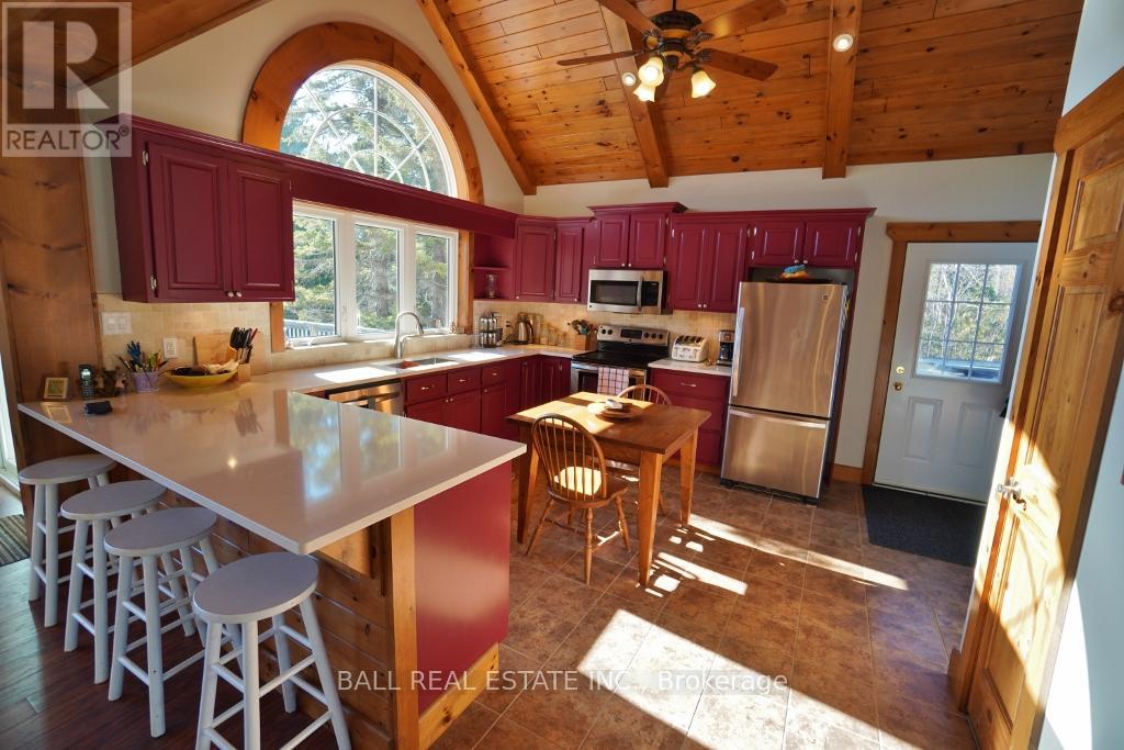 1030 Wapiti Cl Close, Highlands East (Cardiff Ward), Ontario  K0L 2A0 - Photo 20 - X12487605