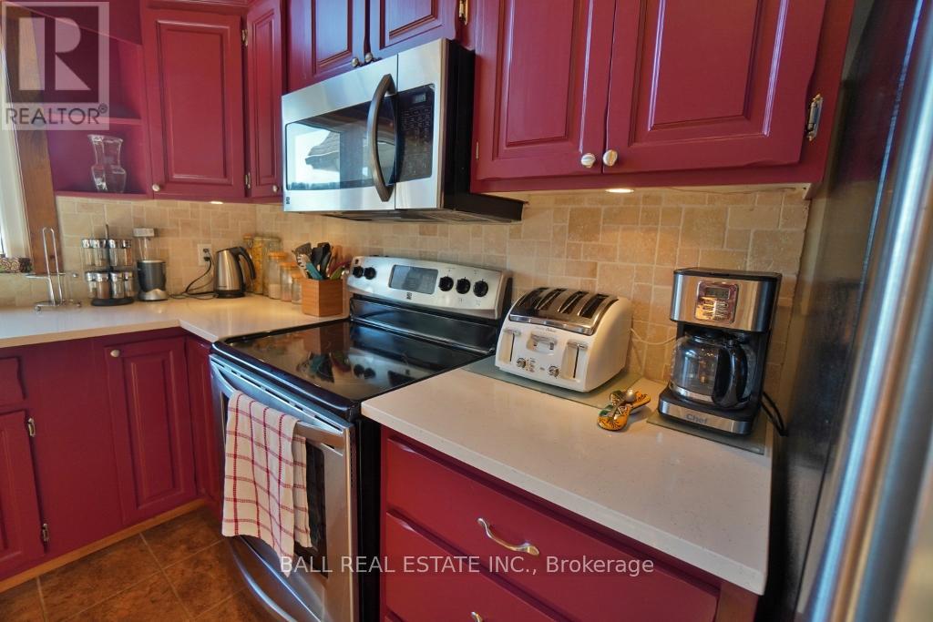 1030 Wapiti Cl Close, Highlands East (Cardiff Ward), Ontario  K0L 2A0 - Photo 23 - X12487605