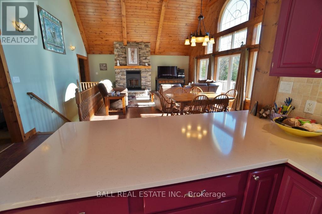 1030 Wapiti Cl Close, Highlands East (Cardiff Ward), Ontario  K0L 2A0 - Photo 25 - X12487605