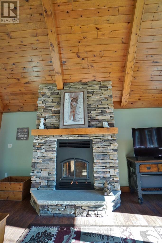 1030 Wapiti Cl Close, Highlands East (Cardiff Ward), Ontario  K0L 2A0 - Photo 29 - X12487605