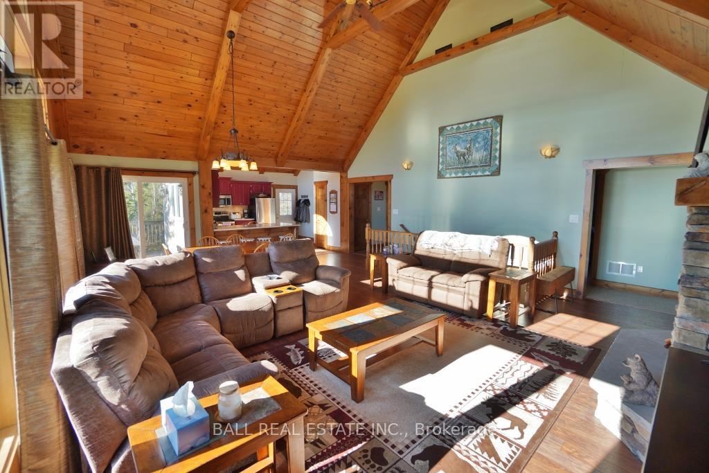 1030 Wapiti Cl Close, Highlands East (Cardiff Ward), Ontario  K0L 2A0 - Photo 30 - X12487605