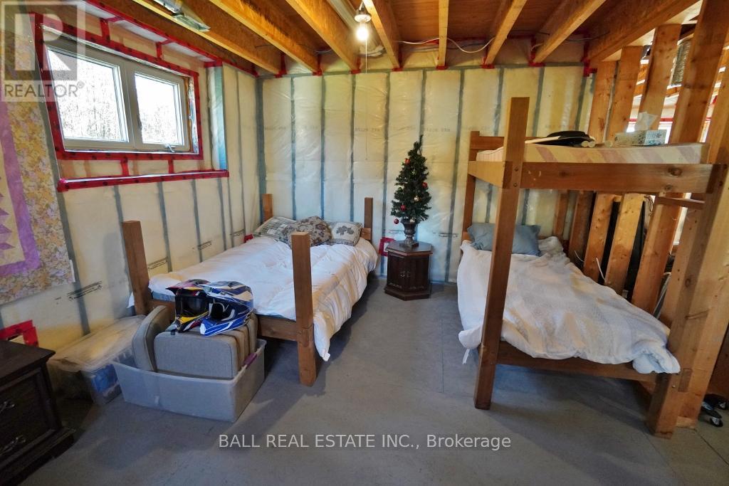 1030 Wapiti Cl Close, Highlands East (Cardiff Ward), Ontario  K0L 2A0 - Photo 41 - X12487605