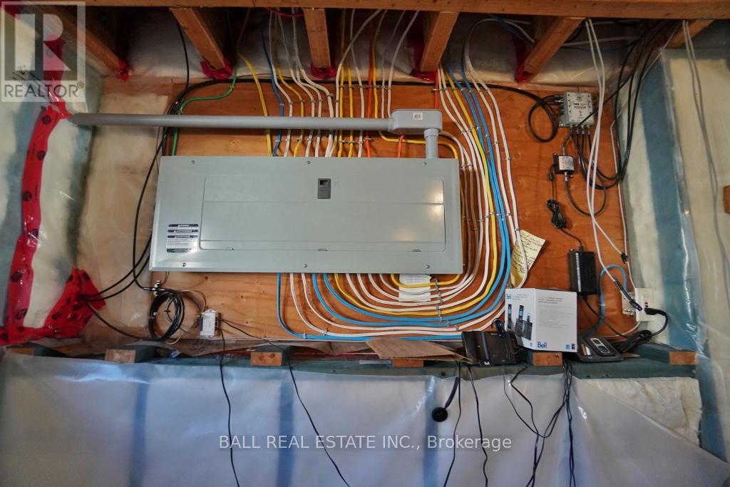 1030 Wapiti Cl Close, Highlands East (Cardiff Ward), Ontario  K0L 2A0 - Photo 42 - X12487605