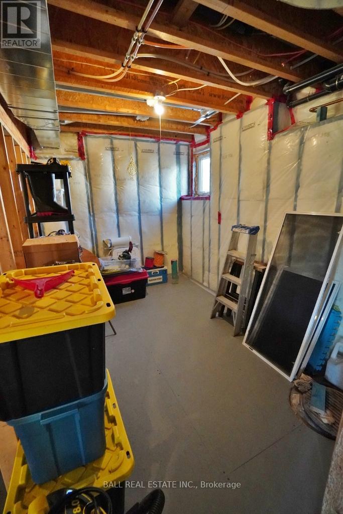 1030 Wapiti Cl Close, Highlands East (Cardiff Ward), Ontario  K0L 2A0 - Photo 44 - X12487605