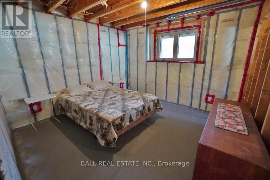 1030 Wapiti Cl Close, Highlands East (Cardiff Ward), Ontario  K0L 2A0 - Photo 45 - X12487605