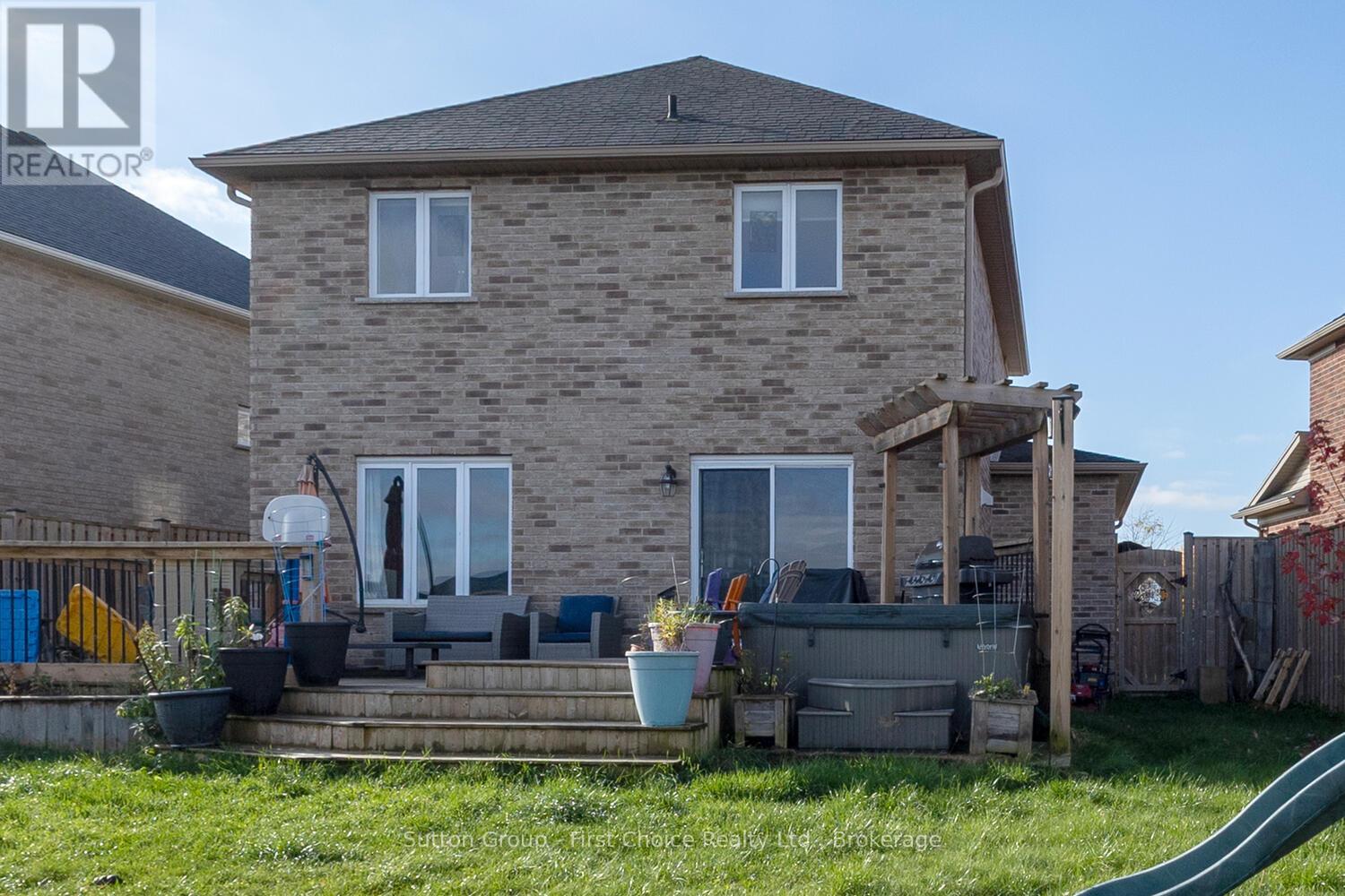 60 Brown Street, Stratford, Ontario  N5A 0B8 - Photo 31 - X12487505