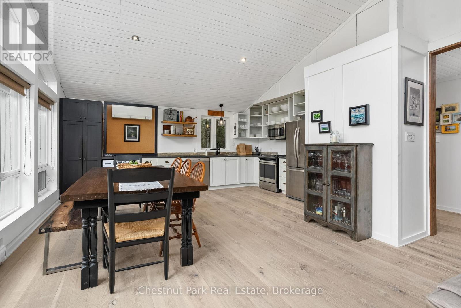 529 Balsam Chutes Road, Huntsville, Ontario  P0B 1L0 - Photo 16 - X12487529