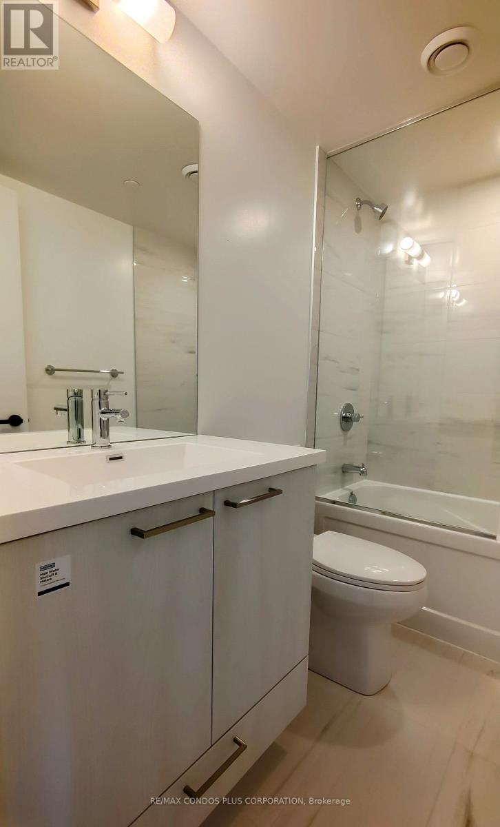 2316 - 195 Commerce Street, Vaughan, Ontario  L4K 0P9 - Photo 7 - N12487390