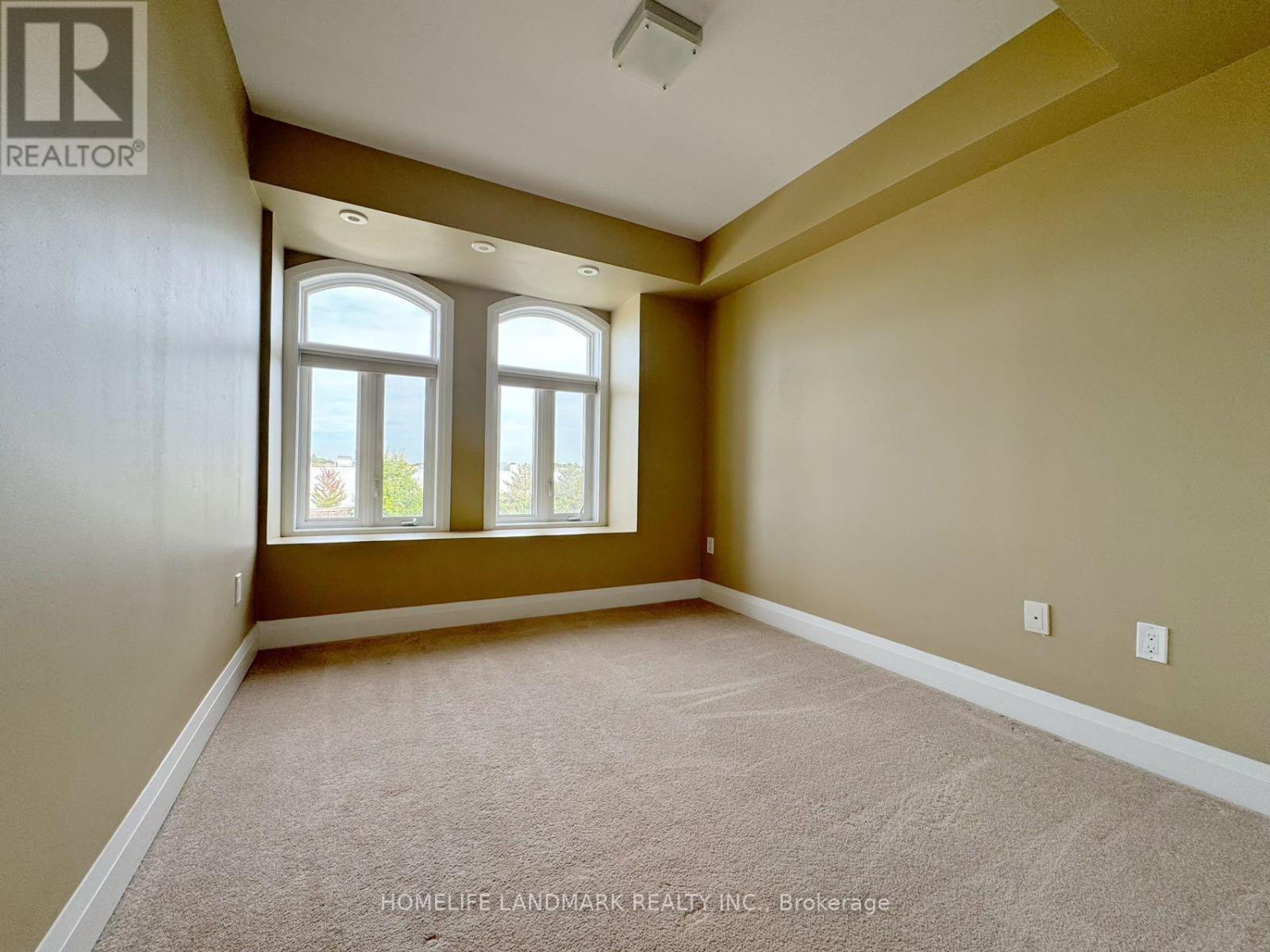 215 - 320 John Street, Markham, Ontario  L3T 0B1 - Photo 12 - N12487434