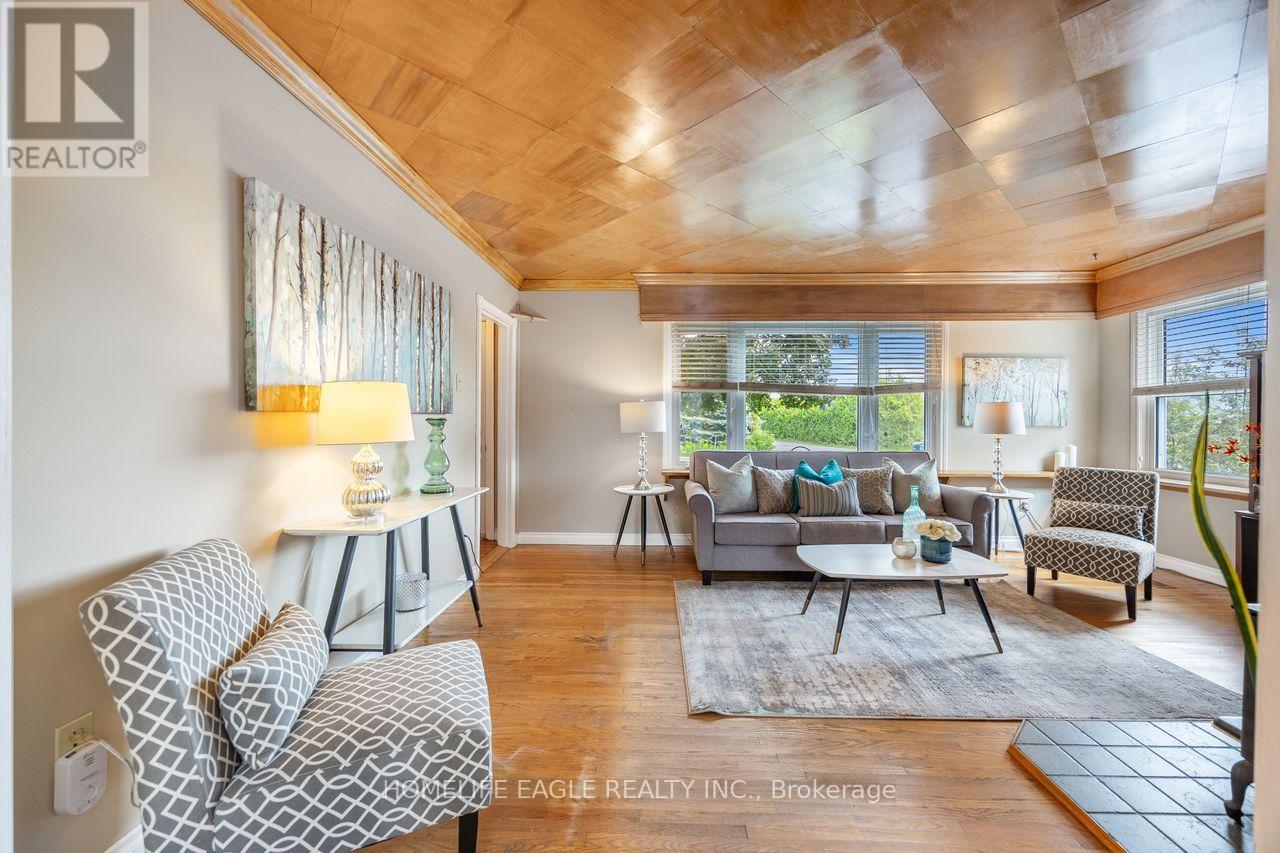 19280 Dufferin Street, King, Ontario  L3Y 4V9 - Photo 10 - N12487445