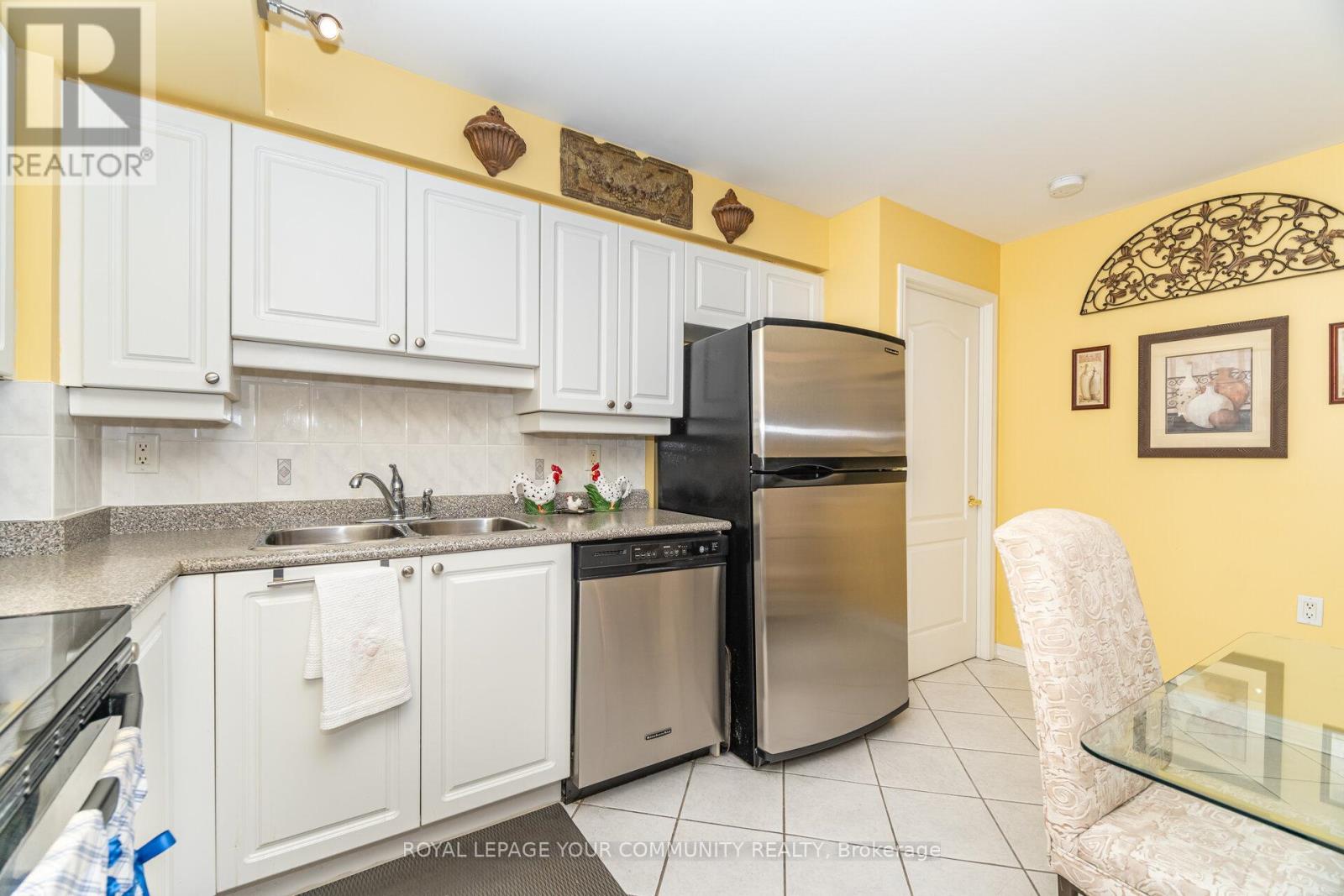 218 - 2500 Rutherford Road, Vaughan, Ontario  L4K 5N7 - Photo 15 - N12487454