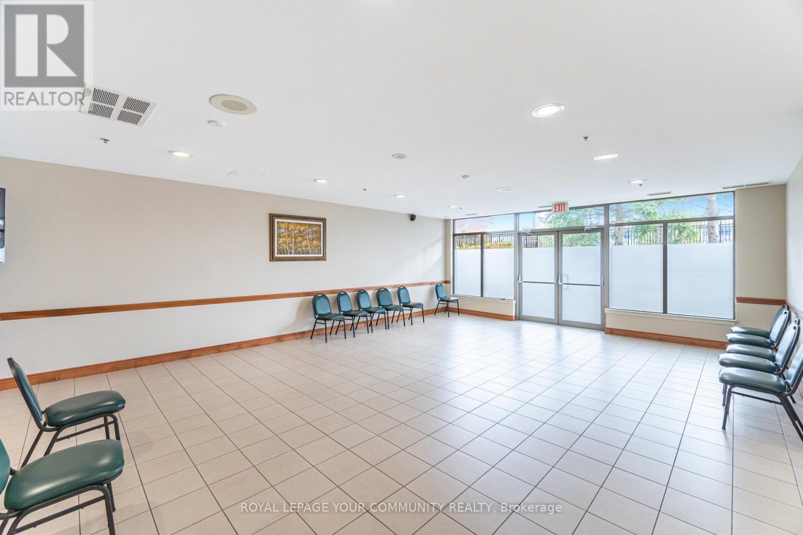 218 - 2500 Rutherford Road, Vaughan, Ontario  L4K 5N7 - Photo 41 - N12487454