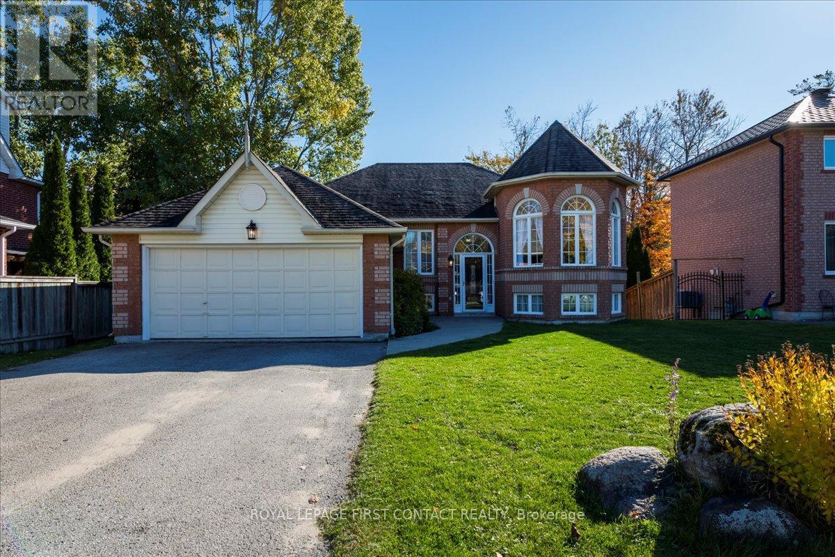 701 HAPPY VALE DRIVE E, Innisfil, Ontario