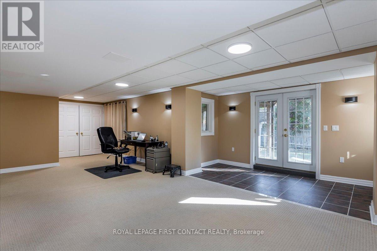 701 Happy Vale Drive E, Innisfil, Ontario  L9S 2E6 - Photo 19 - N12487462