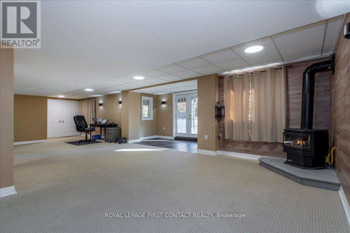 701 Happy Vale Drive E, Innisfil, Ontario  L9S 2E6 - Photo 20 - N12487462