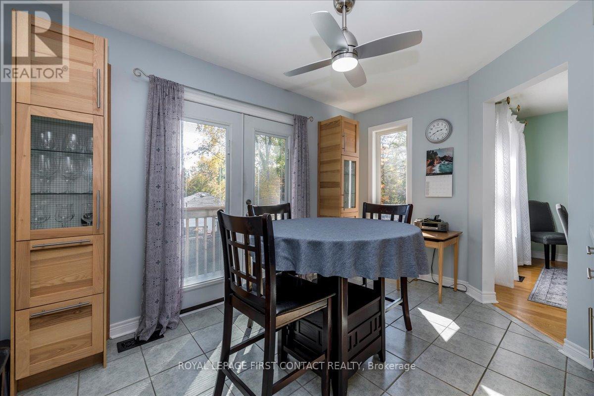 701 Happy Vale Drive E, Innisfil, Ontario  L9S 2E6 - Photo 9 - N12487462