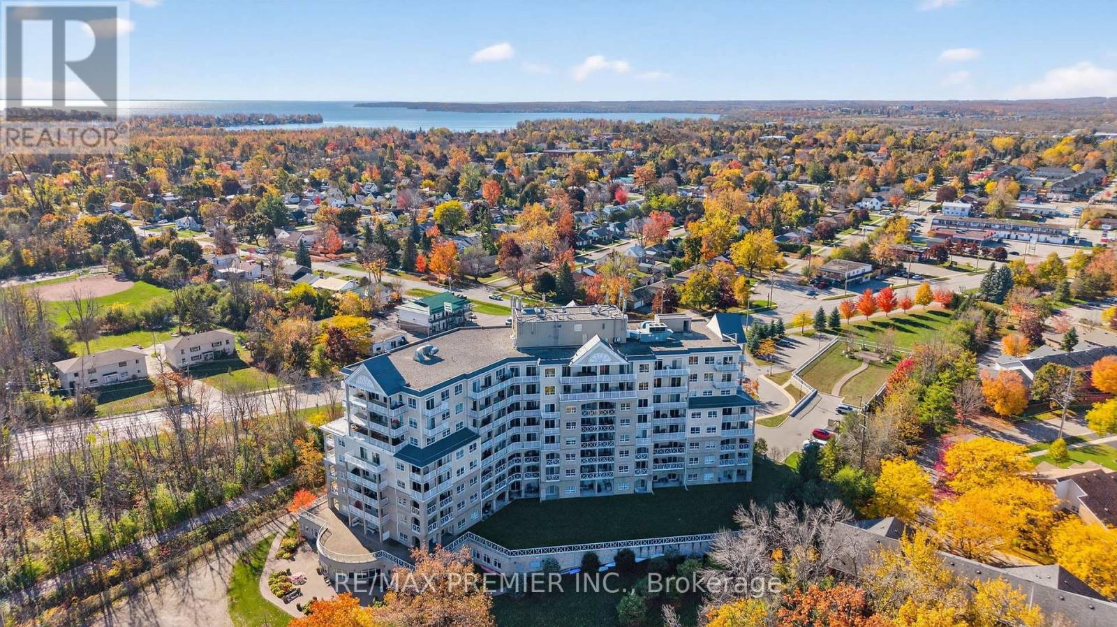 414 - 354 Atherley Road, Orillia, Ontario  L3V 0B8 - Photo 2 - S12487412