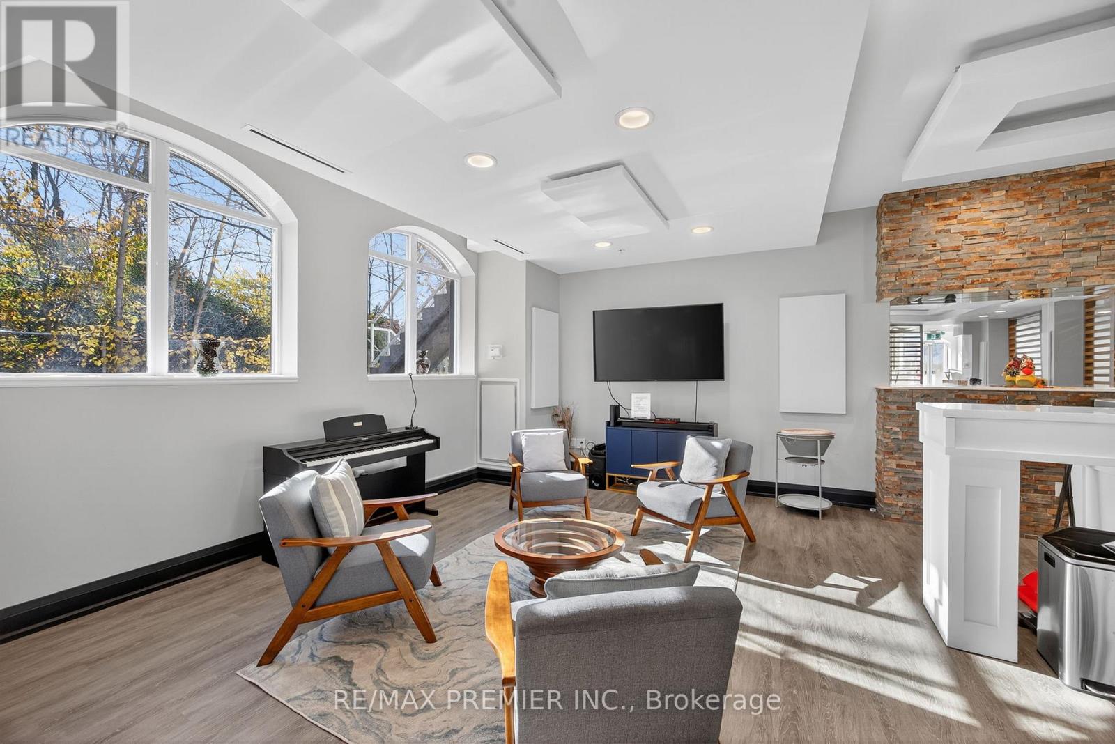 414 - 354 Atherley Road, Orillia, Ontario  L3V 0B8 - Photo 30 - S12487412