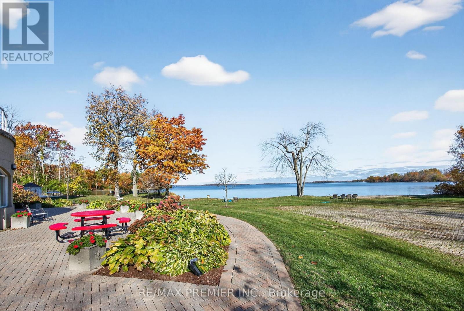 414 - 354 Atherley Road, Orillia, Ontario  L3V 0B8 - Photo 4 - S12487412