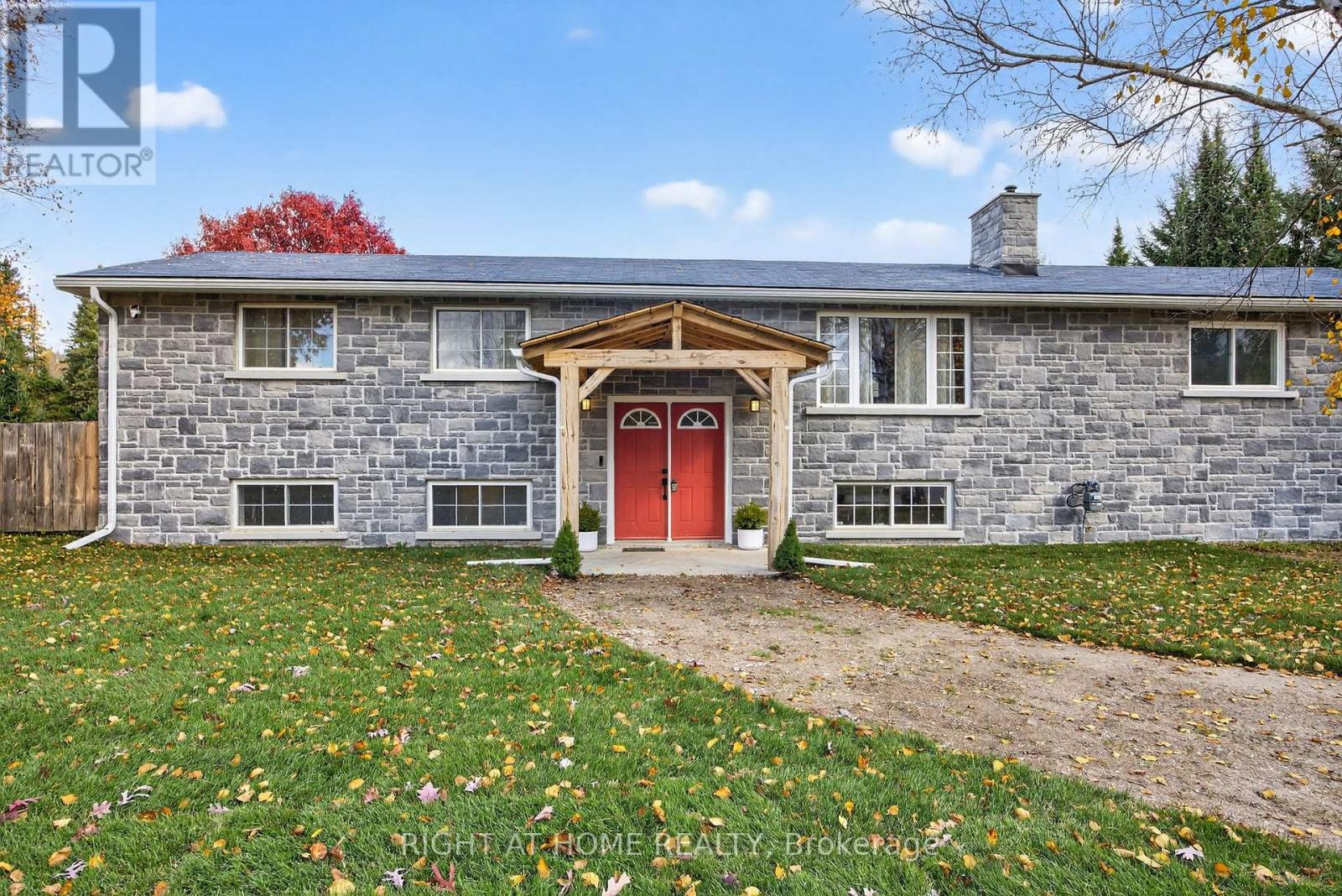 207 SCARLETT LINE, Oro-Medonte, Ontario