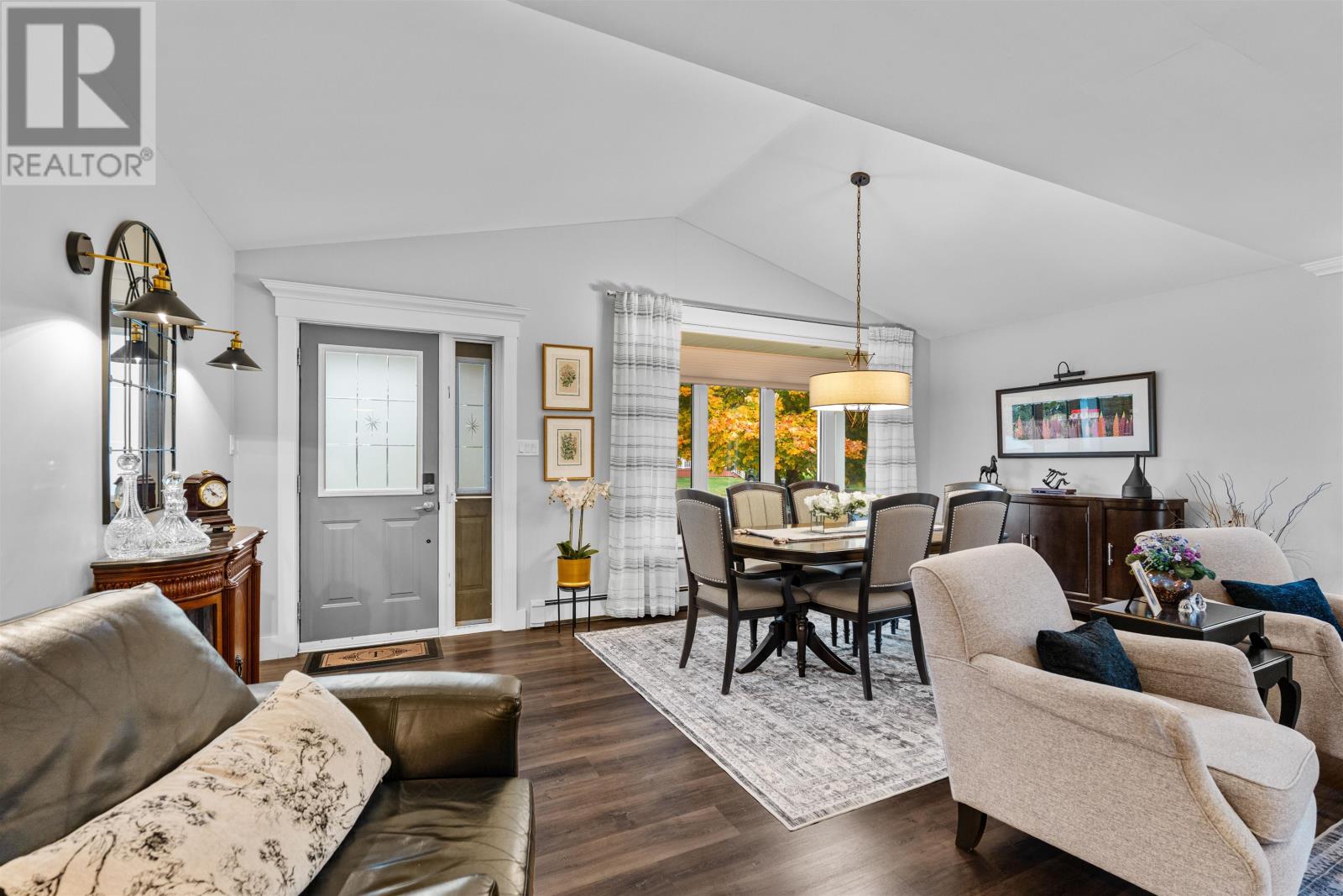 388 Highland Avenue, Summerside, Prince Edward Island  C1N 2M3 - Photo 4 - 202526817