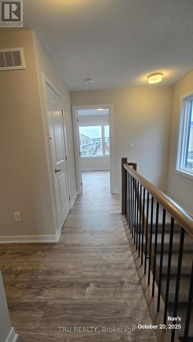 887 Andesite Terrace, Ottawa, Ontario  K2J 7H5 - Photo 17 - X12485493