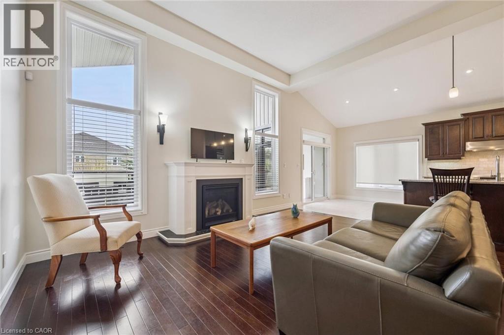 198 Piccadilly Square, New Hamburg, Ontario  N3A 0C7 - Photo 8 - 40780135