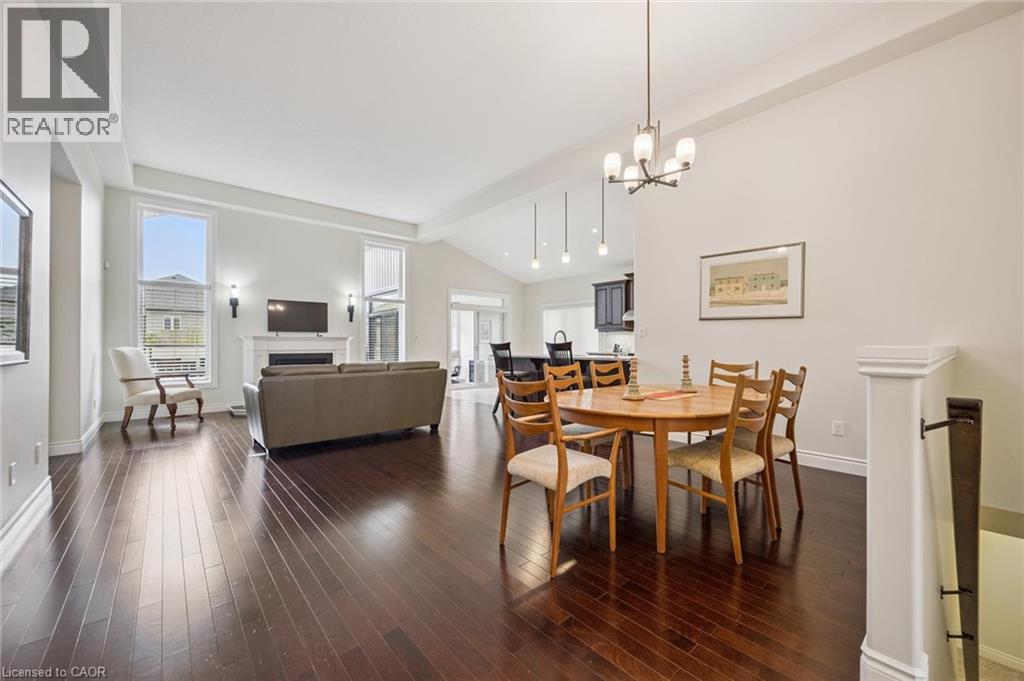 198 Piccadilly Square, New Hamburg, Ontario  N3A 0C7 - Photo 4 - 40780135