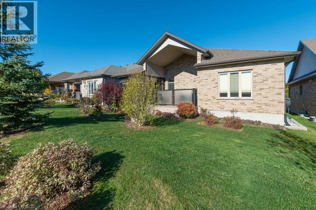 198 Piccadilly Square, New Hamburg, Ontario  N3A 0C7 - Photo 43 - 40780135