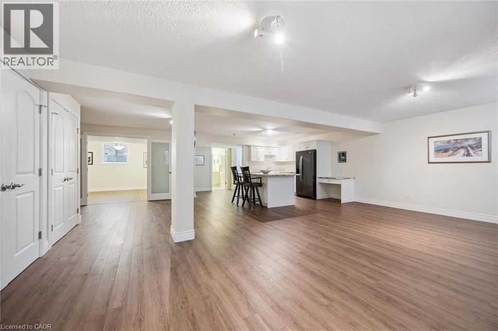 198 Piccadilly Square, New Hamburg, Ontario  N3A 0C7 - Photo 31 - 40780135